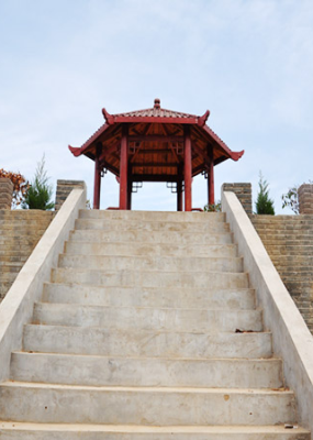 邙山陵园环境图