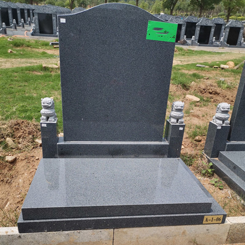 郑州市登封市莲花山人文纪念公园传统立碑墓型3号